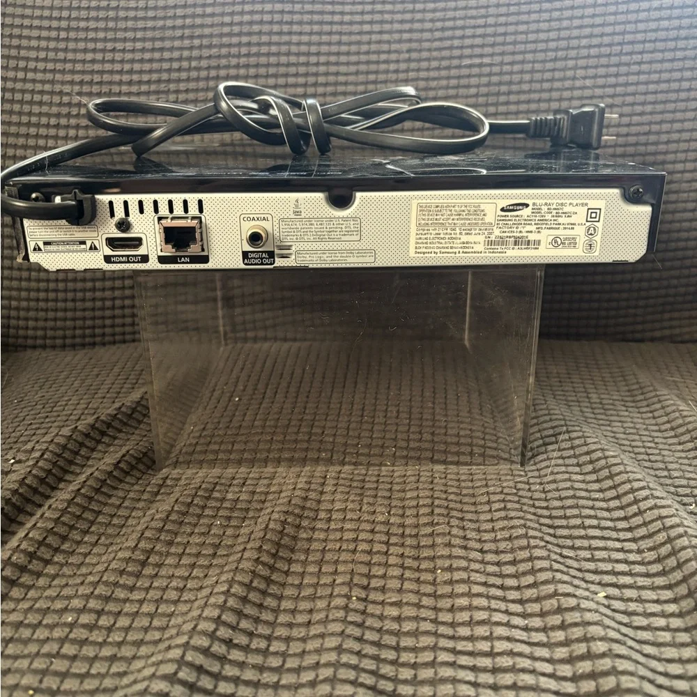 Samsung Black Blu-ray Disc Player BD-HM57C WiFi no remote